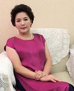 演员杨青简介,光影交织下的演艺人生